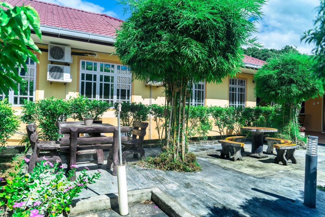 Nr Langkawi Motel Pantai Cenang  Buitenkant foto
